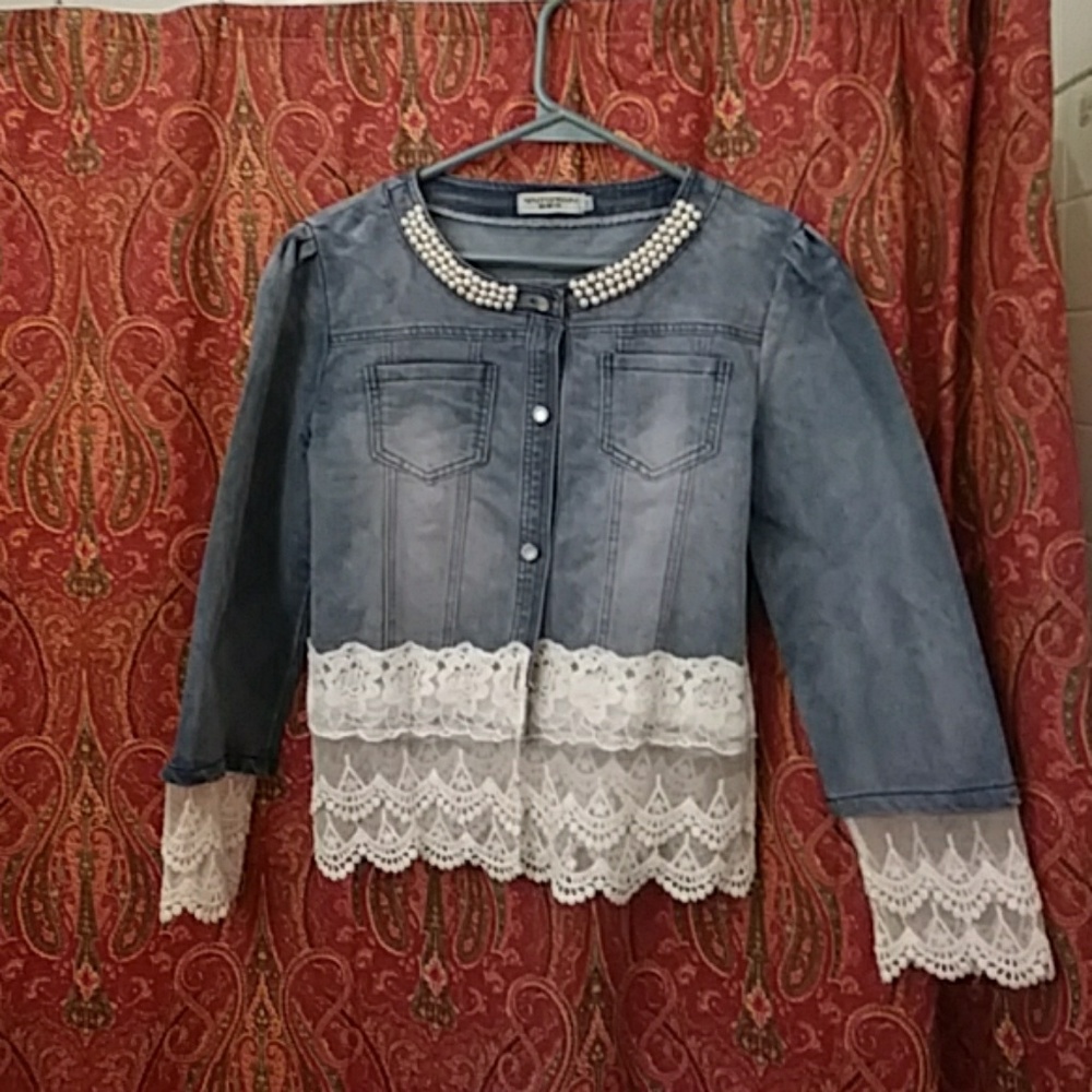 Denim lace embellishment jacket